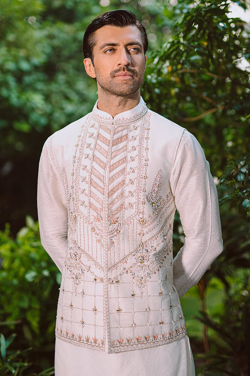 Pakistani Menswear | MNR-MAHVAR - Pakistani Clothes for women, in United Kingdom and United States