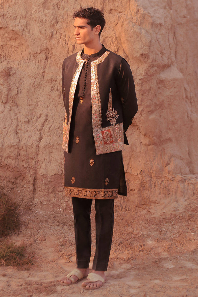 Pakistani Menswear | MNR-RAM GARH - Pakistani Clothes for women, in United Kingdom and United States