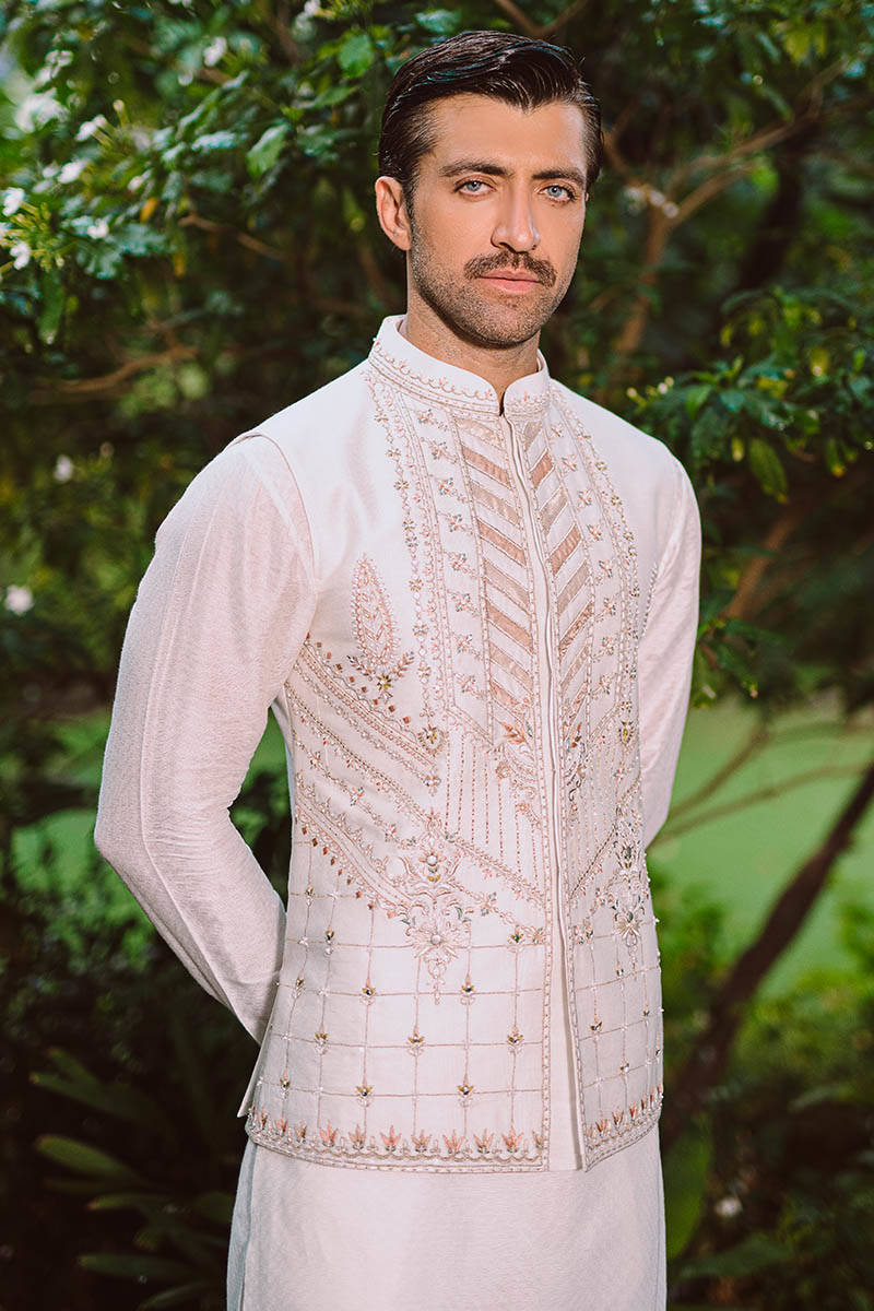 Pakistani Menswear | MNR-MAHVAR - Pakistani Clothes for women, in United Kingdom and United States