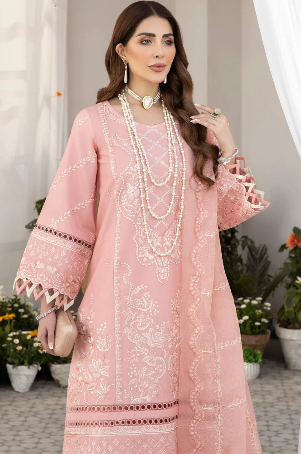 Mohagni | Muntazir Luxury Lawn 24 | AM-07 - Pakistani Clothes for women, in United Kingdom and United States