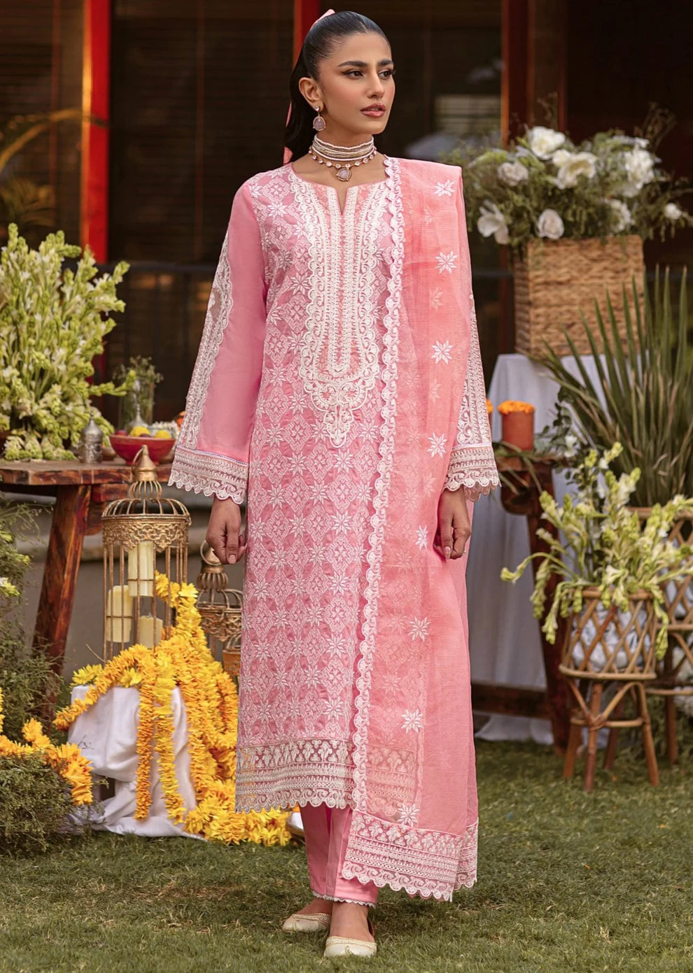 Mohagni | Muntazir Luxury Lawn 24 | MGZ-12 - Pakistani Clothes for women, in United Kingdom and United States