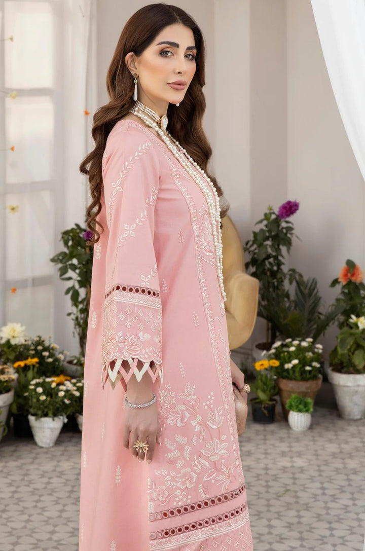 Mohagni | Muntazir Luxury Lawn 24 | AM-07 - Hoorain Designer Wear - Pakistani Ladies Branded Stitched Clothes in United Kingdom, United states, CA and Australia