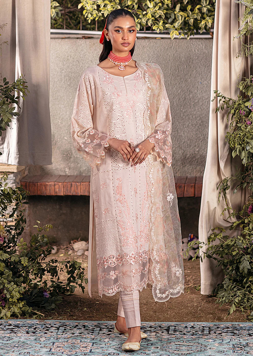 Mohagni | Muntazir Luxury Lawn 24 | CM-04 - Pakistani Clothes for women, in United Kingdom and United States