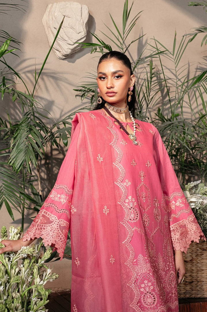 Mohagni | Muntazir Luxury Lawn 24 | CM-08 - Hoorain Designer Wear - Pakistani Ladies Branded Stitched Clothes in United Kingdom, United states, CA and Australia
