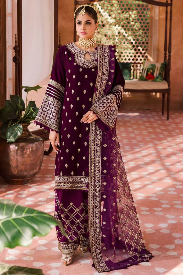 Motifz | Grand Velour Velvet Collection | 4405 - Hoorain Designer Wear - Pakistani Ladies Branded Stitched Clothes in United Kingdom, United states, CA and Australia