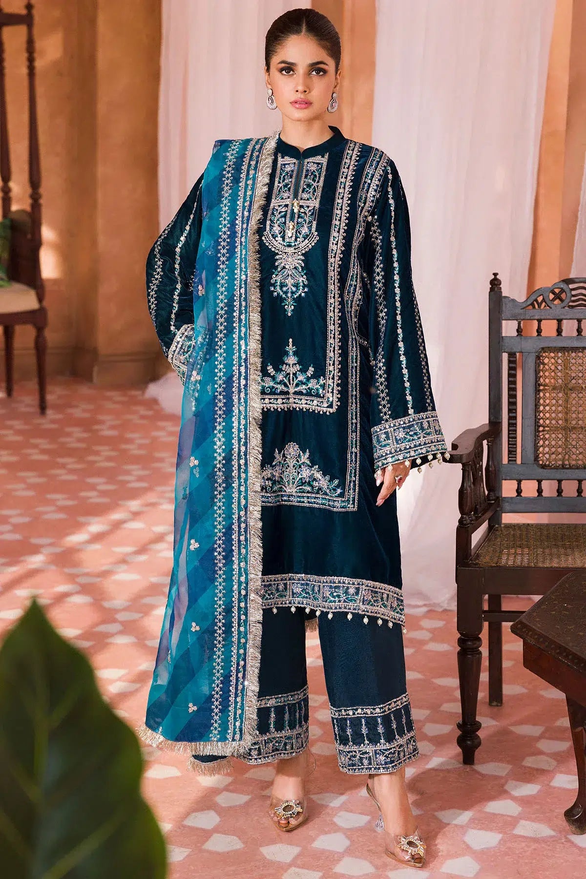 Motifz | Grand Velour Velvet Collection | 4401 - Pakistani Clothes for women, in United Kingdom and United States