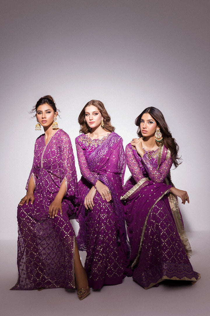 Mushq | Best of Mushq | GULAAB KAFTAN - Hoorain Designer Wear - Pakistani Ladies Branded Stitched Clothes in United Kingdom, United states, CA and Australia