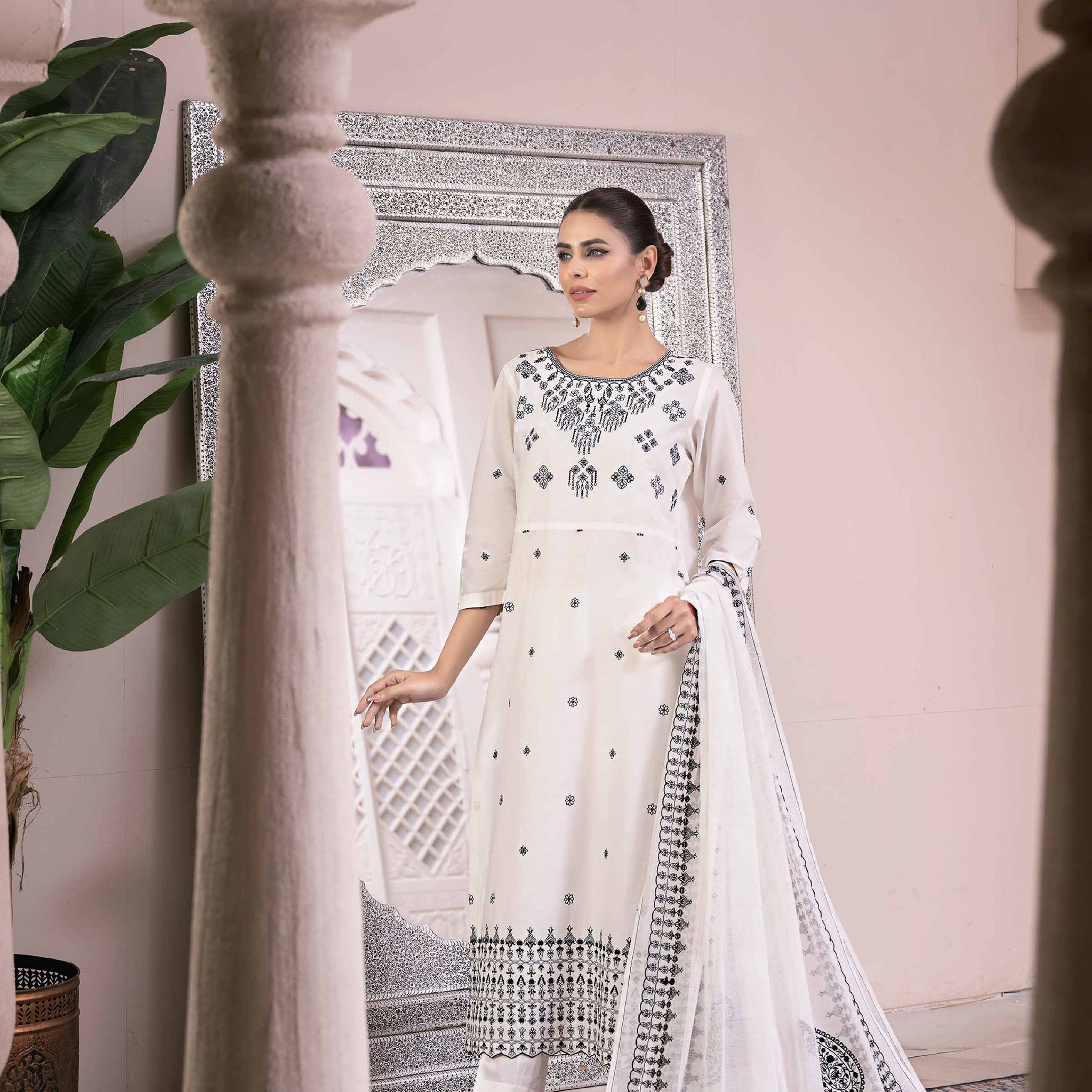 Nishat Linen | Luxury Collection 24 | KFE24-10 - Pakistani Clothes for women, in United Kingdom and United States