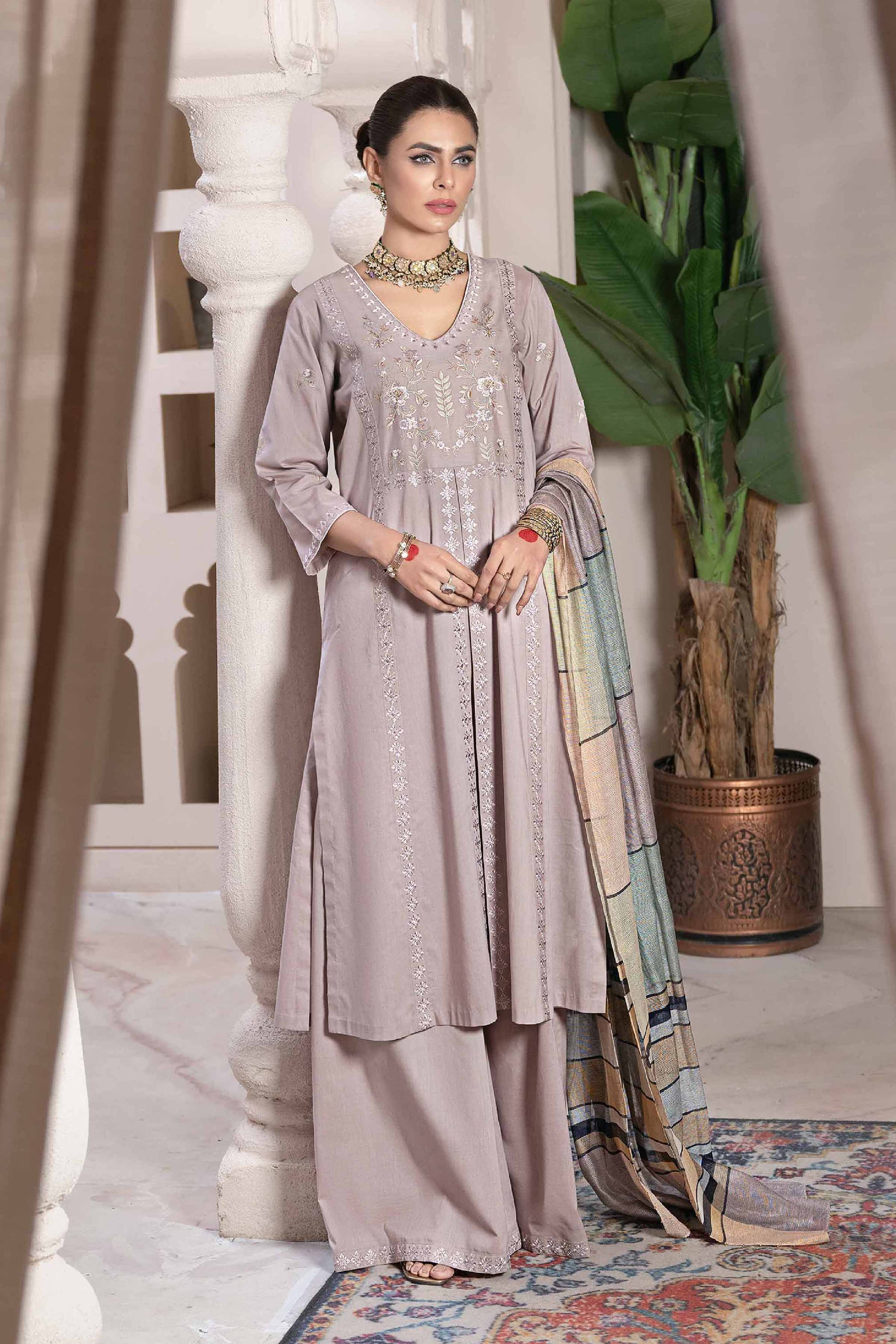 Nishat Linen | Luxury Collection 24 | KFE24-41 - Pakistani Clothes for women, in United Kingdom and United States