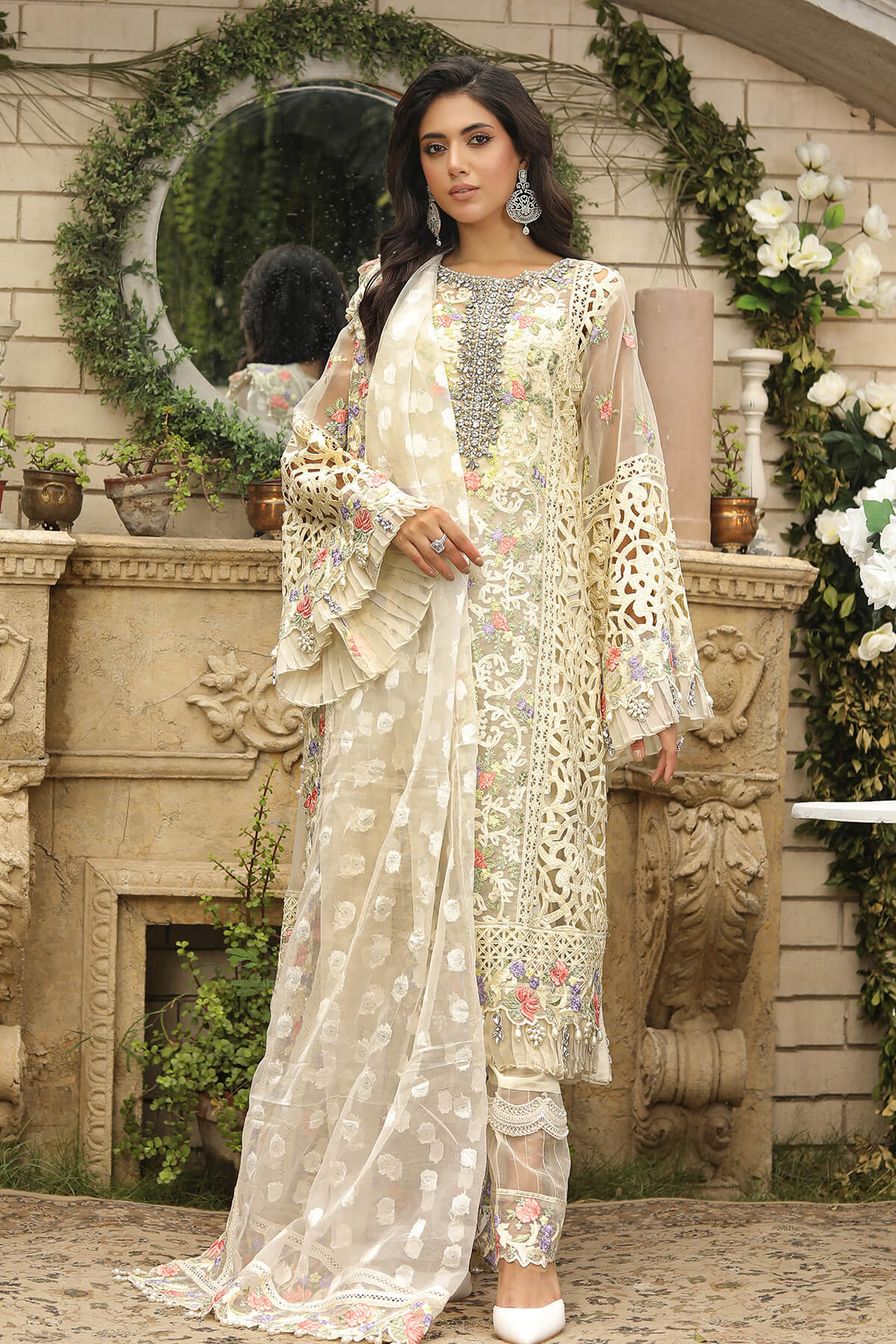 Raeesa Premium | Wajadan Wedding Formals | WD-8 Ivory - Pakistani Clothes for women, in United Kingdom and United States