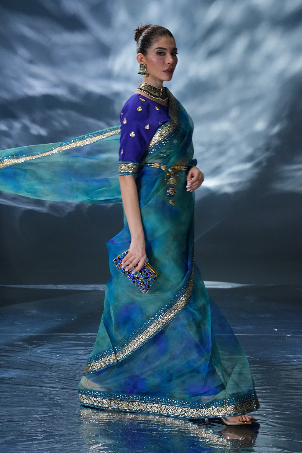 Amave | Oro Luxury Wear | AM-10