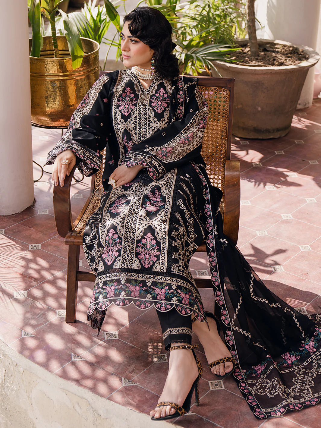 Bin Ilyas | Naqsh Luxury Lawn | Esra - Pakistani Clothes for women, in United Kingdom and United States