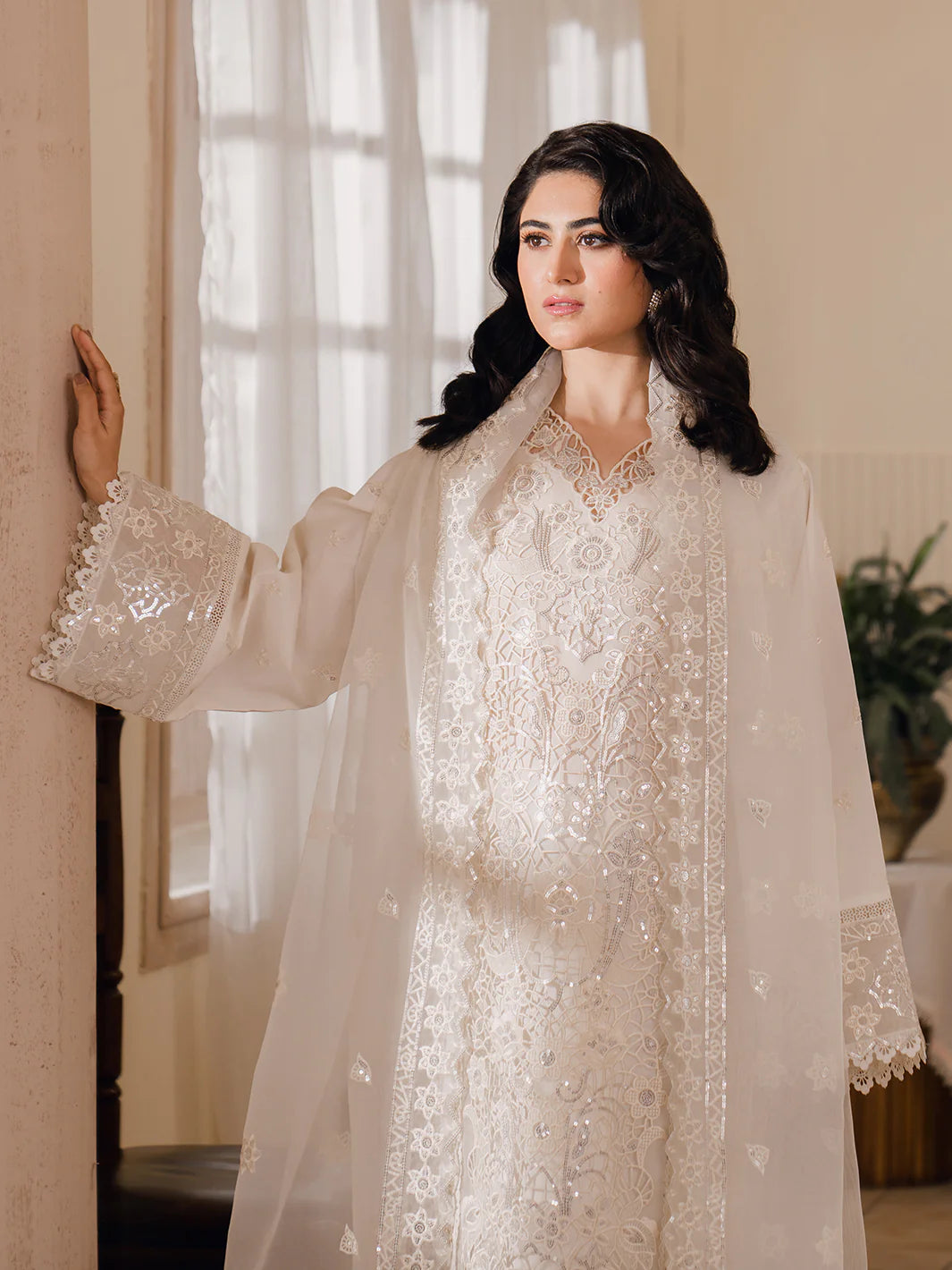 Bin Ilyas | Naqsh Luxury Lawn | Laira - Pakistani Clothes for women, in United Kingdom and United States