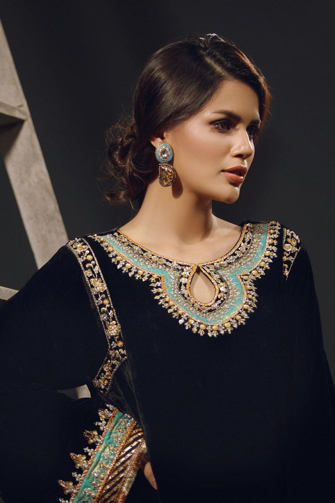 Sana Abbas | Wedding Formals | Noir Gold