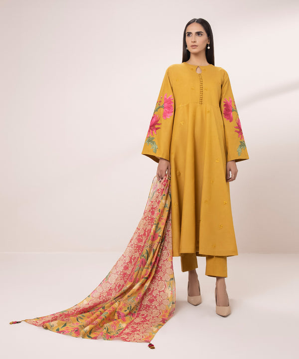 Sapphire | Eid Collection | D99 - Hoorain Designer Wear - Pakistani Ladies Branded Stitched Clothes in United Kingdom, United states, CA and Australia