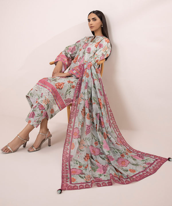 Sapphire | Eid Collection | D107 - Hoorain Designer Wear - Pakistani Ladies Branded Stitched Clothes in United Kingdom, United states, CA and Australia