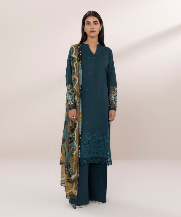 Sapphire | Eid Collection | D101 - Hoorain Designer Wear - Pakistani Ladies Branded Stitched Clothes in United Kingdom, United states, CA and Australia