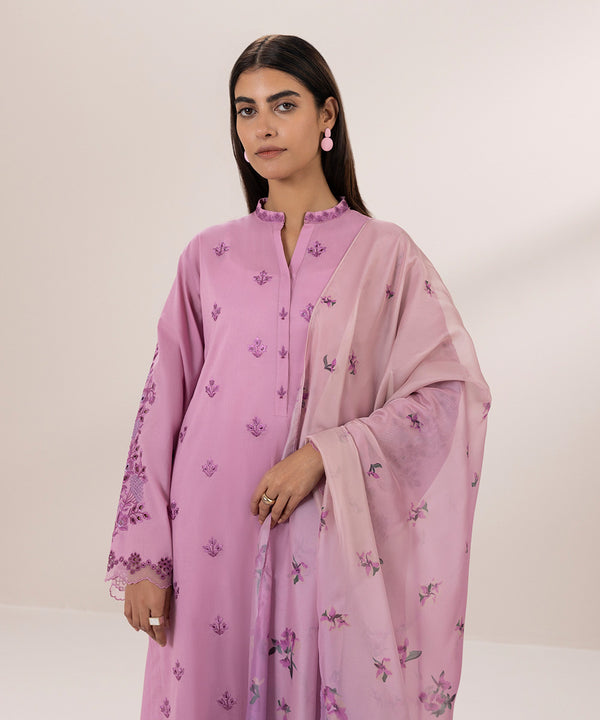 Sapphire | Eid Collection | D111 - Hoorain Designer Wear - Pakistani Ladies Branded Stitched Clothes in United Kingdom, United states, CA and Australia