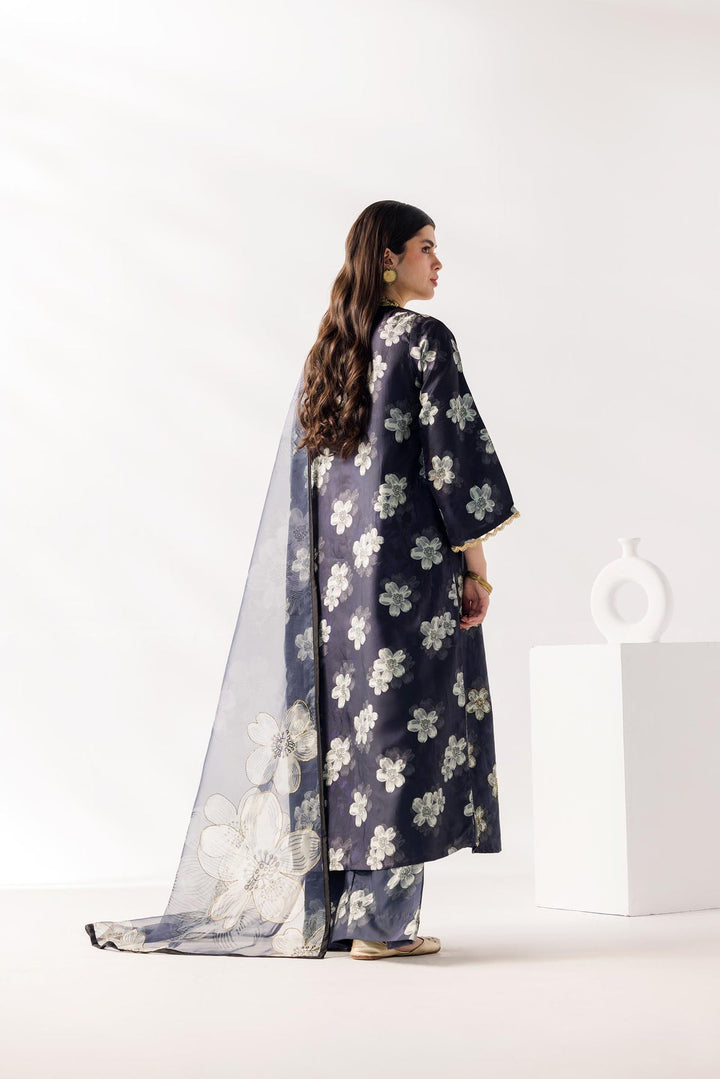 TaanaBaana | Luxe Line | F0396 - Hoorain Designer Wear - Pakistani Ladies Branded Stitched Clothes in United Kingdom, United states, CA and Australia