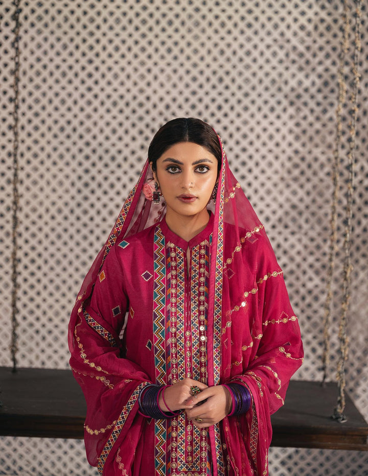 Taanabaana | Bano Series | B3214 - Hoorain Designer Wear - Pakistani Ladies Branded Stitched Clothes in United Kingdom, United states, CA and Australia