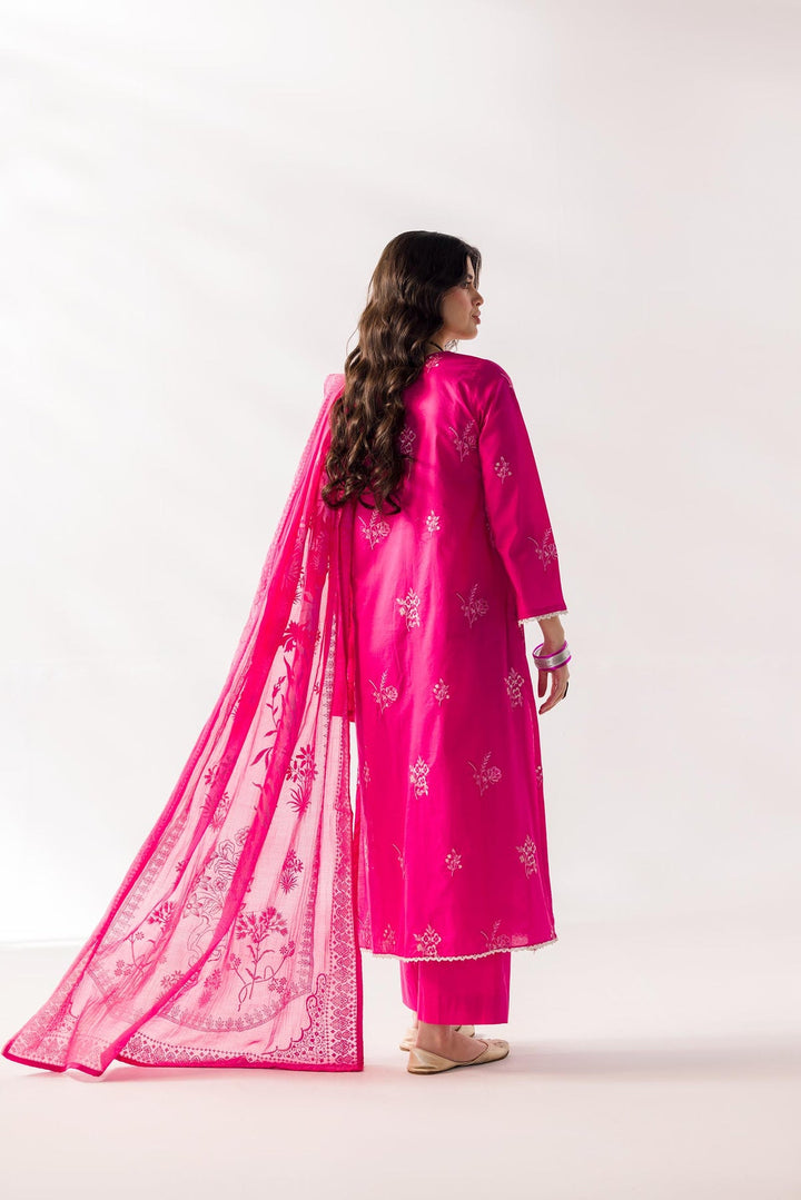 Taanabaana | Mem Saab Collection | M3240 - Hoorain Designer Wear - Pakistani Designer Clothes for women, in United Kingdom, United states, CA and Australia