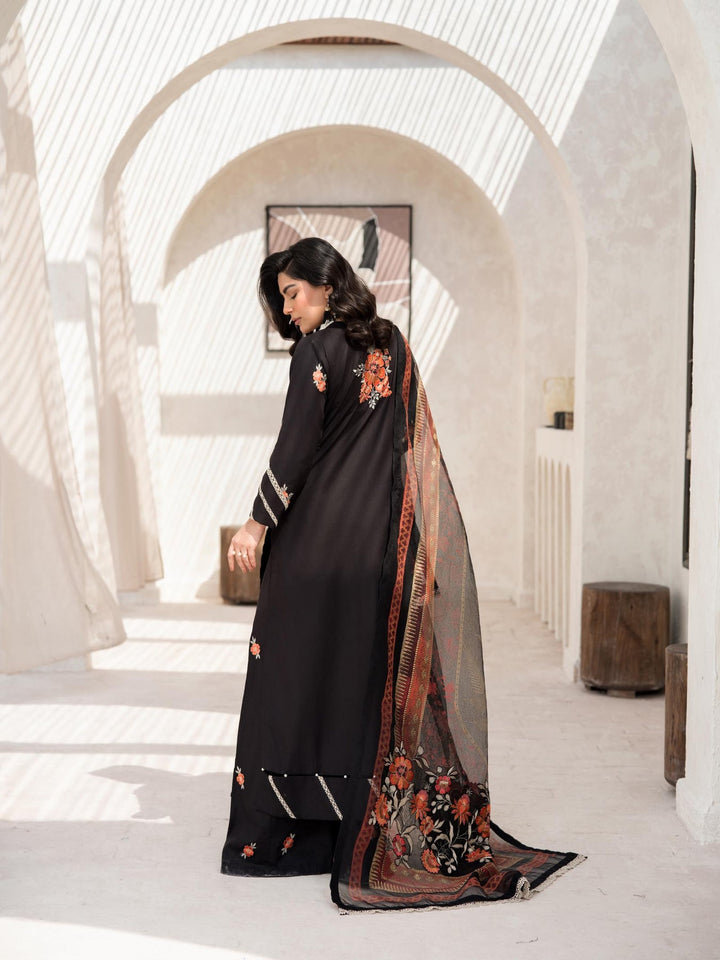 Taanabaana | Mem Saab Collection | M3245 - Pakistani Clothes for women, in United Kingdom and United States