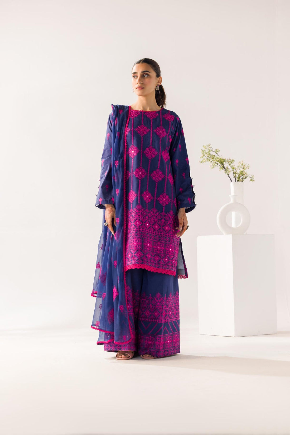 TaanaBaana | Signature Series | S3258A - Pakistani Clothes for women, in United Kingdom and United States