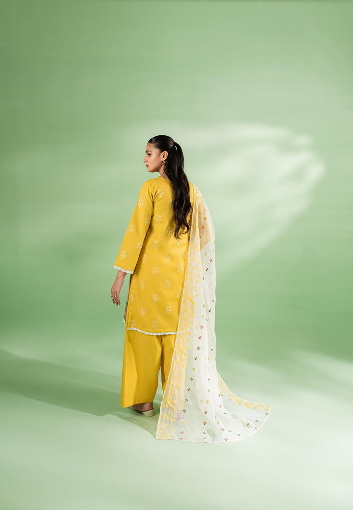 TaanaBaana | Signature Series | S3201 - Hoorain Designer Wear - Pakistani Ladies Branded Stitched Clothes in United Kingdom, United states, CA and Australia