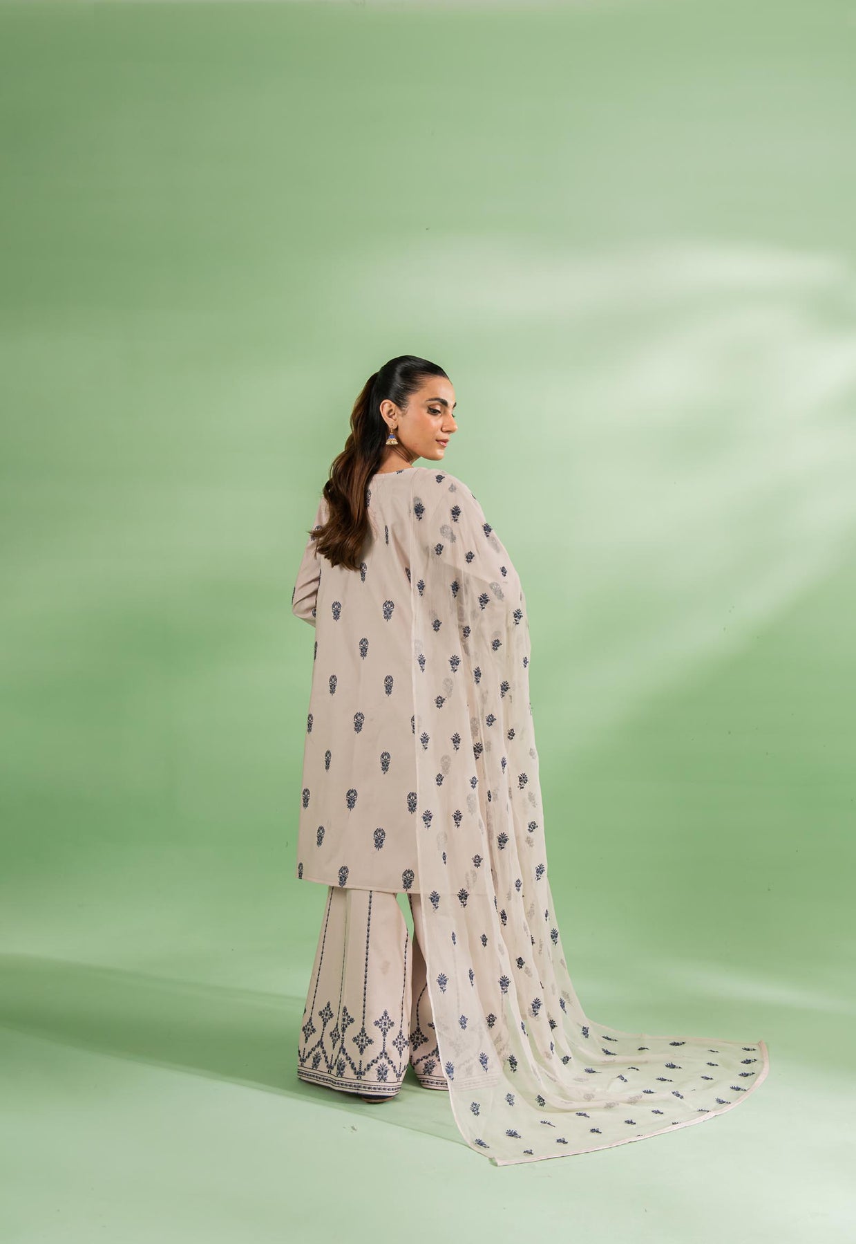 TaanaBaana | Signature Series | S3208B - Pakistani Clothes for women, in United Kingdom and United States