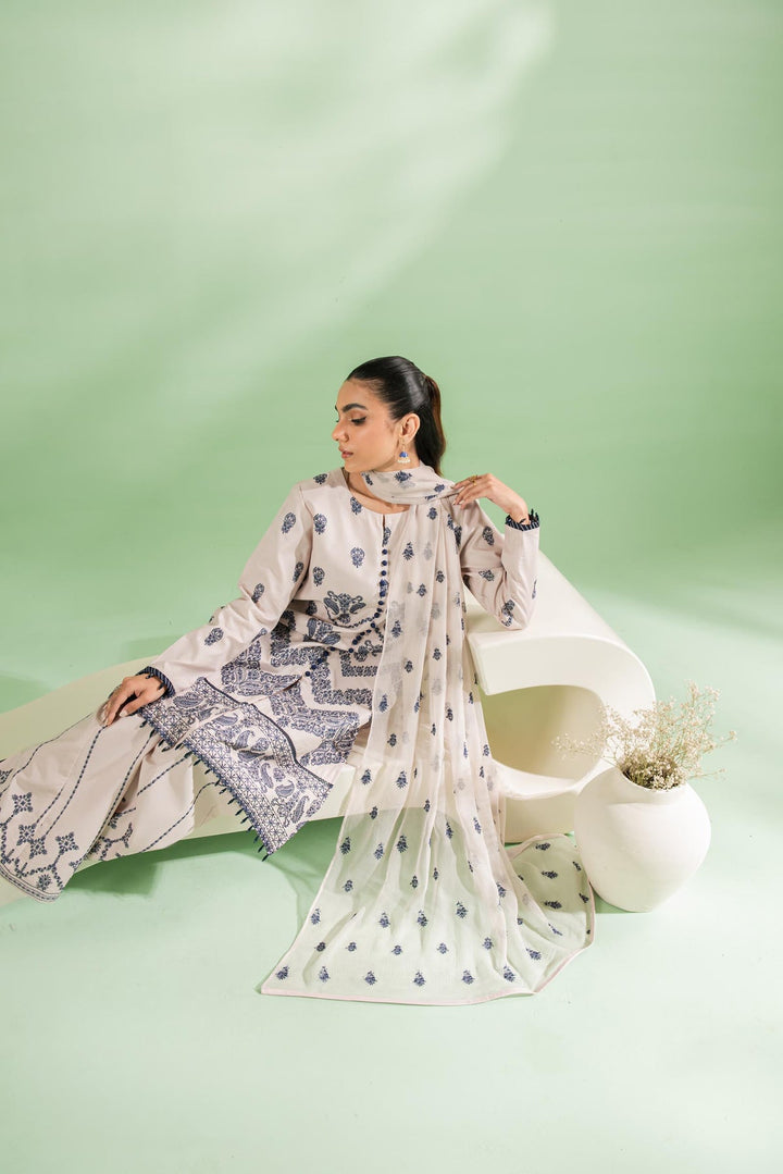 TaanaBaana | Signature Series | S3208B - Pakistani Clothes for women, in United Kingdom and United States