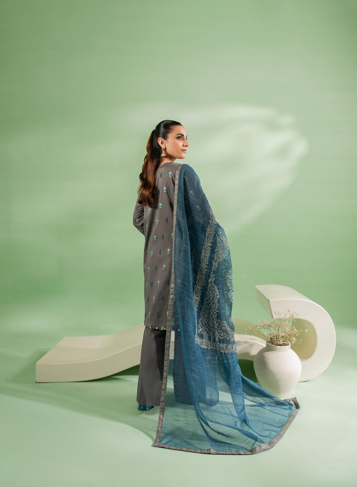 TaanaBaana | Signature Series | S3204 - Hoorain Designer Wear - Pakistani Ladies Branded Stitched Clothes in United Kingdom, United states, CA and Australia