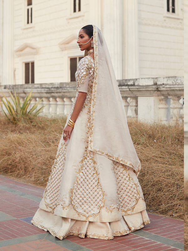 Caia | Haute Couture | The Ivory Princess