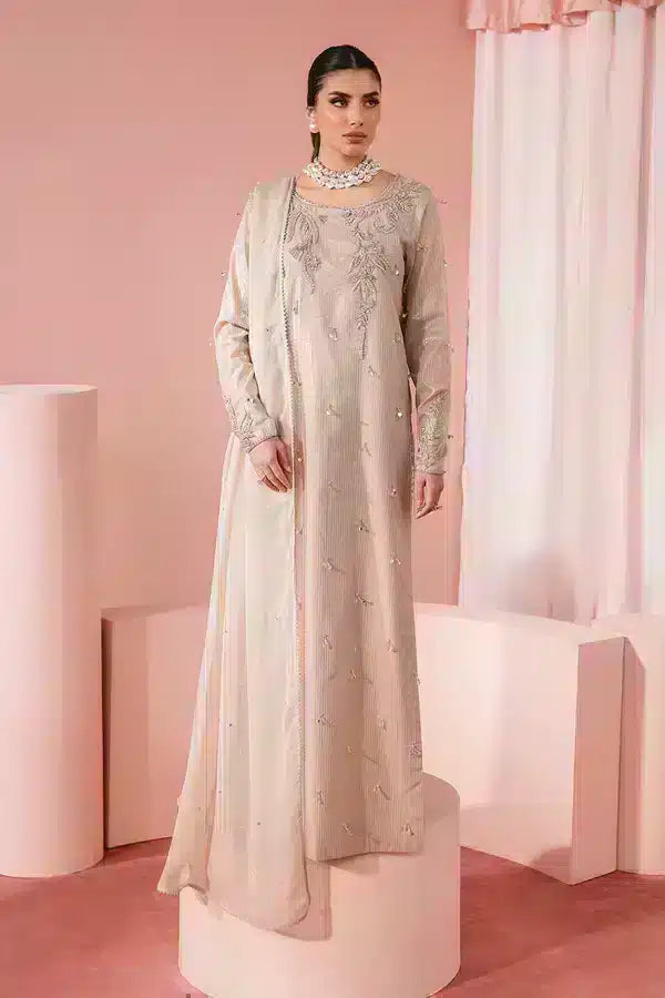 Vanya | Dolce Luxury Formal 23 | DL-21 - Hoorain Designer Wear - Pakistani Ladies Branded Stitched Clothes in United Kingdom, United states, CA and Australia