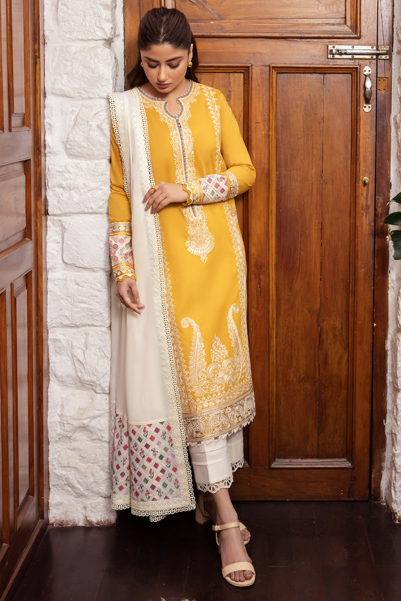 Zaha | Lawn 24 | FERYA (ZL24-06 A) - Pakistani Clothes for women, in United Kingdom and United States