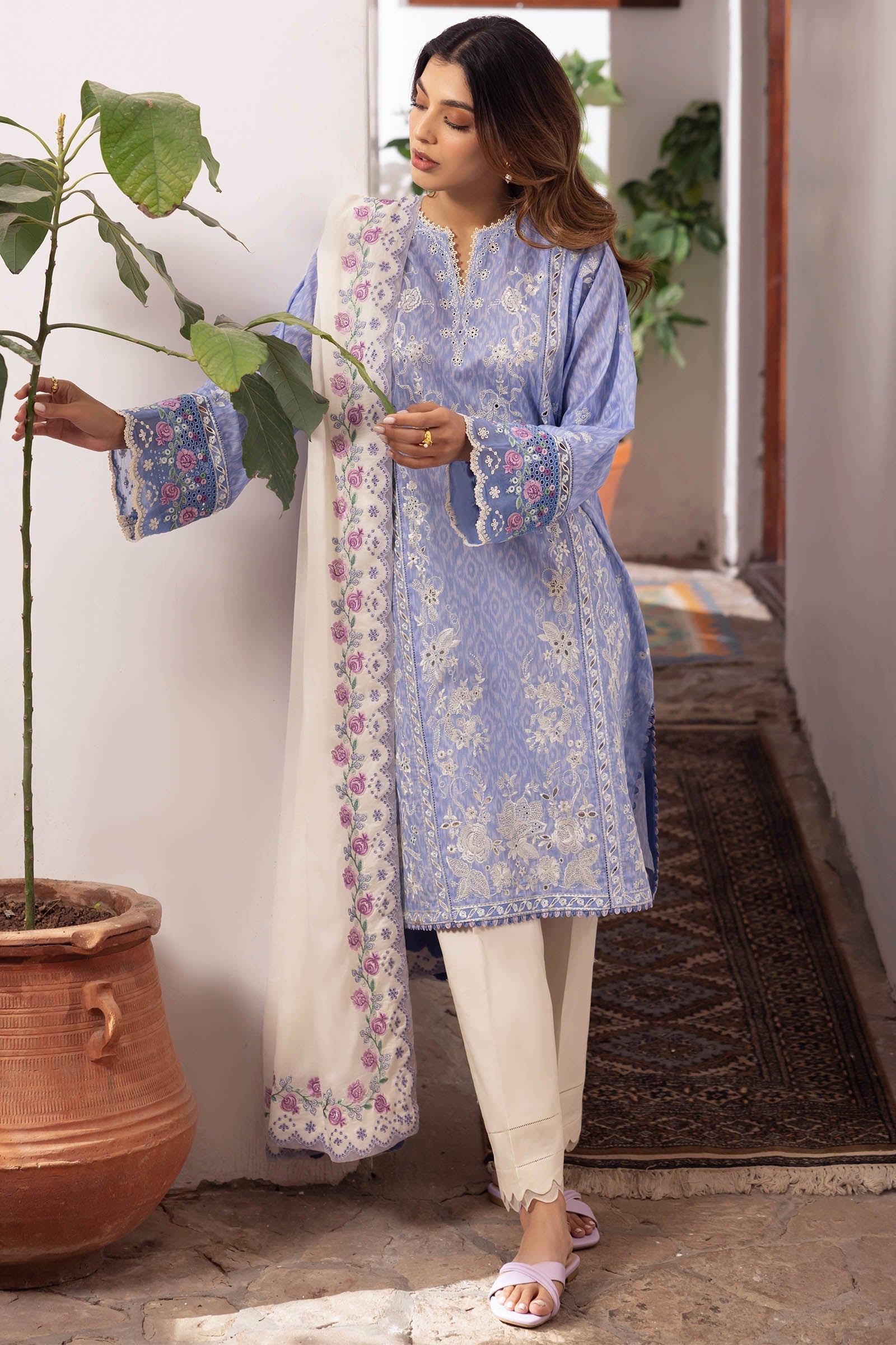 Zaha | Lawn 24 | NARINA (ZL24-15 B) - Pakistani Clothes for women, in United Kingdom and United States