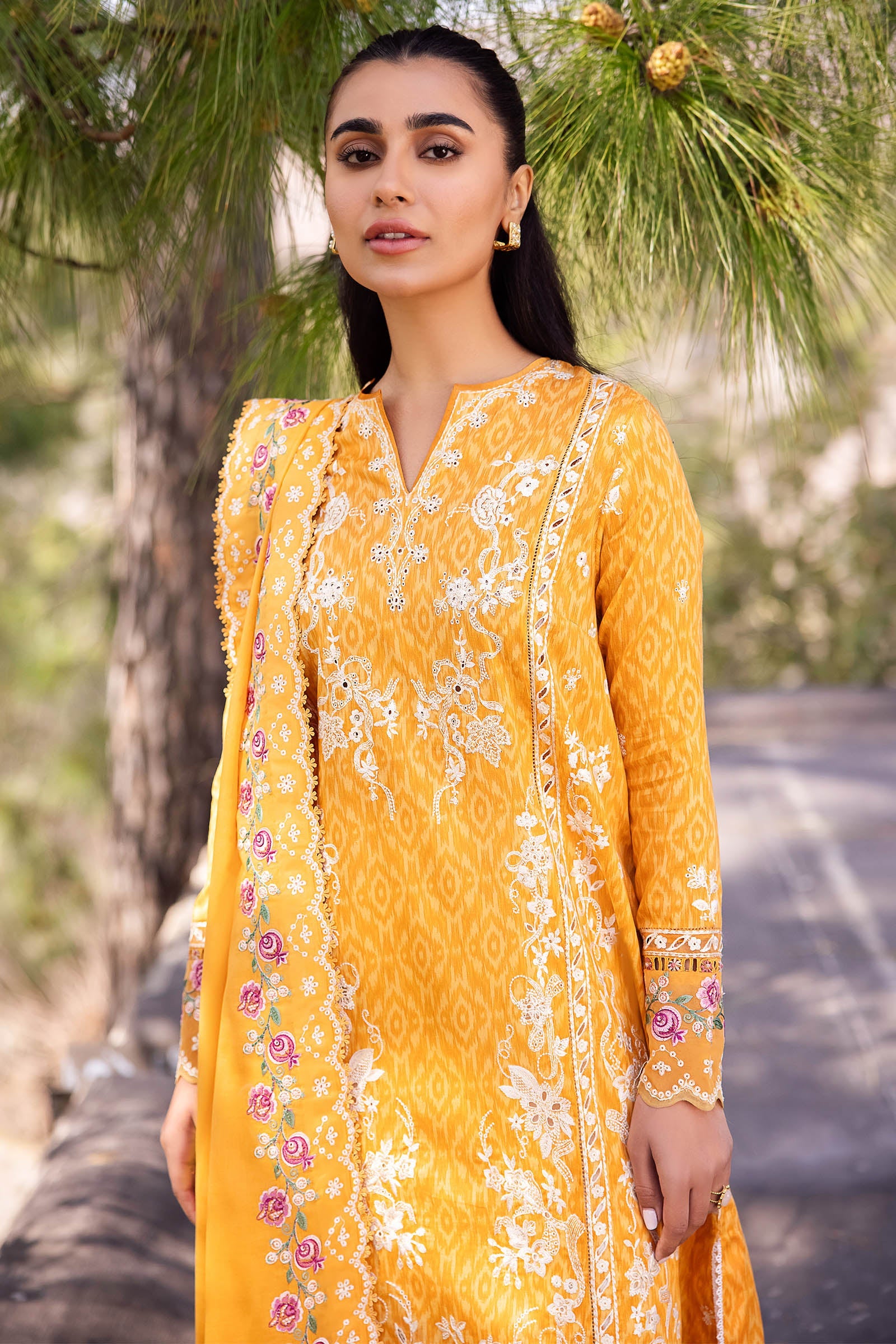 Zaha | Lawn 24 | NARINA (ZL24-15 A) - Pakistani Clothes for women, in United Kingdom and United States