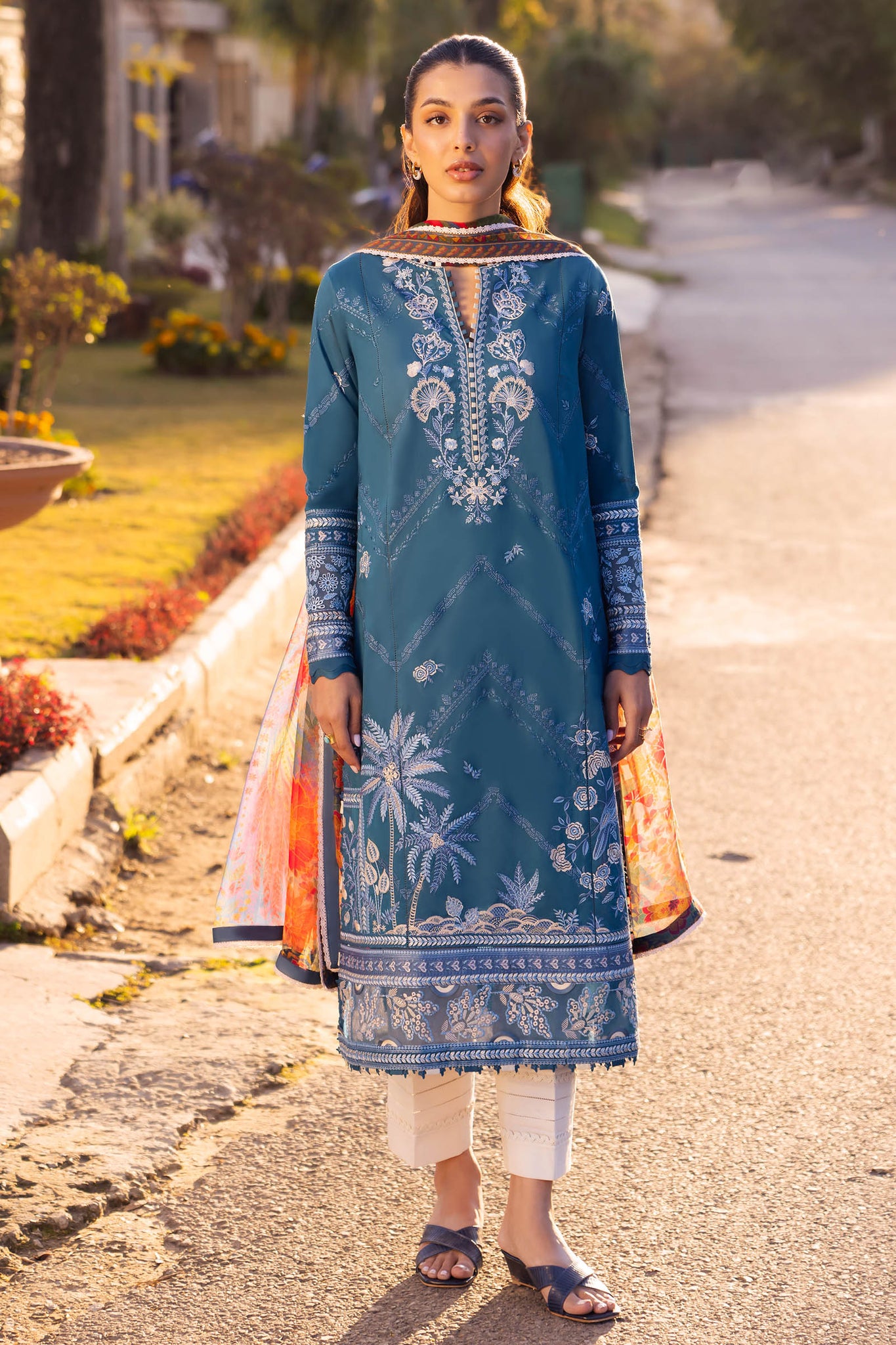 Zaha | Lawn 24 | EIRA (ZL24-05 B) - Pakistani Clothes for women, in United Kingdom and United States