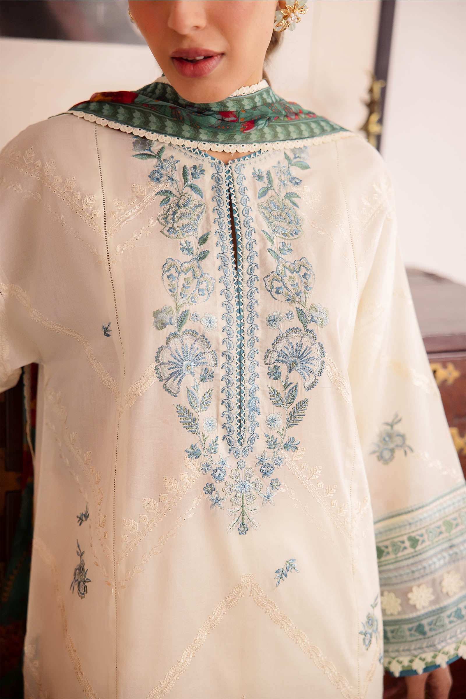 Zaha | Lawn 24 | EIRA (ZL24-05 A) - Pakistani Clothes for women, in United Kingdom and United States