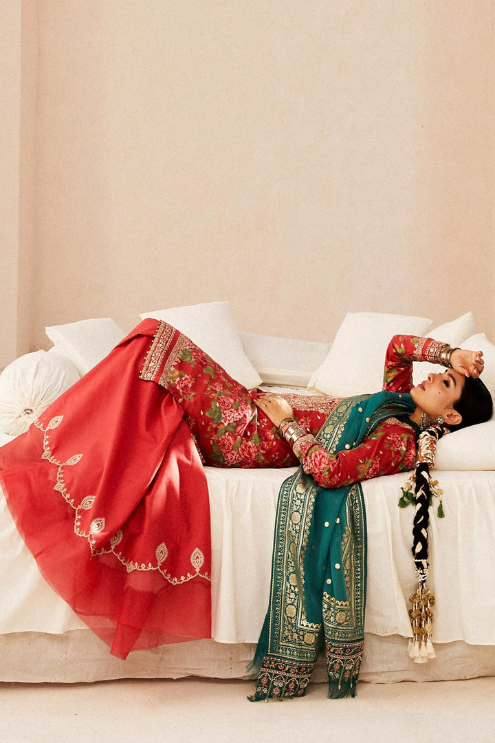 Zara Shahjahan | Luxury Lawn 24 | PHOOL KARI-13B - Hoorain Designer Wear - Pakistani Ladies Branded Stitched Clothes in United Kingdom, United states, CA and Australia