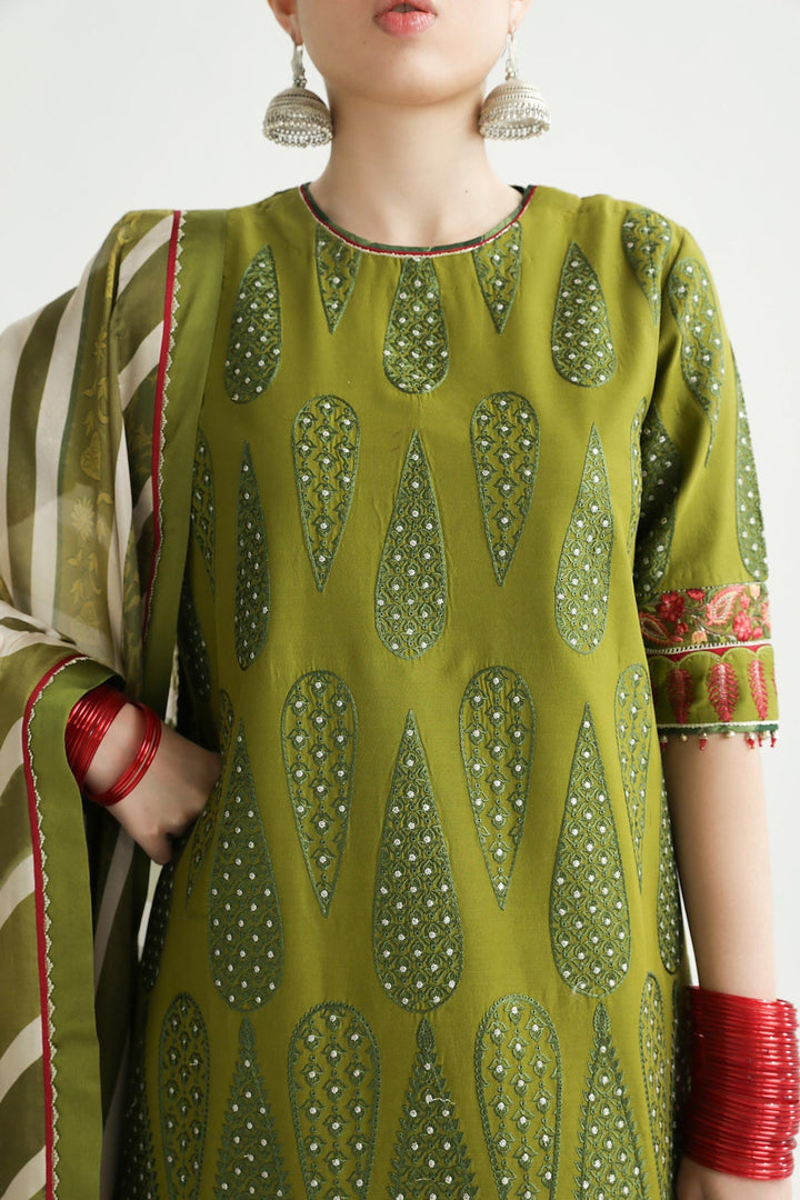 Zara Shahjahan | Luxury Lawn 24 | AAINA-8B - Hoorain Designer Wear - Pakistani Ladies Branded Stitched Clothes in United Kingdom, United states, CA and Australia