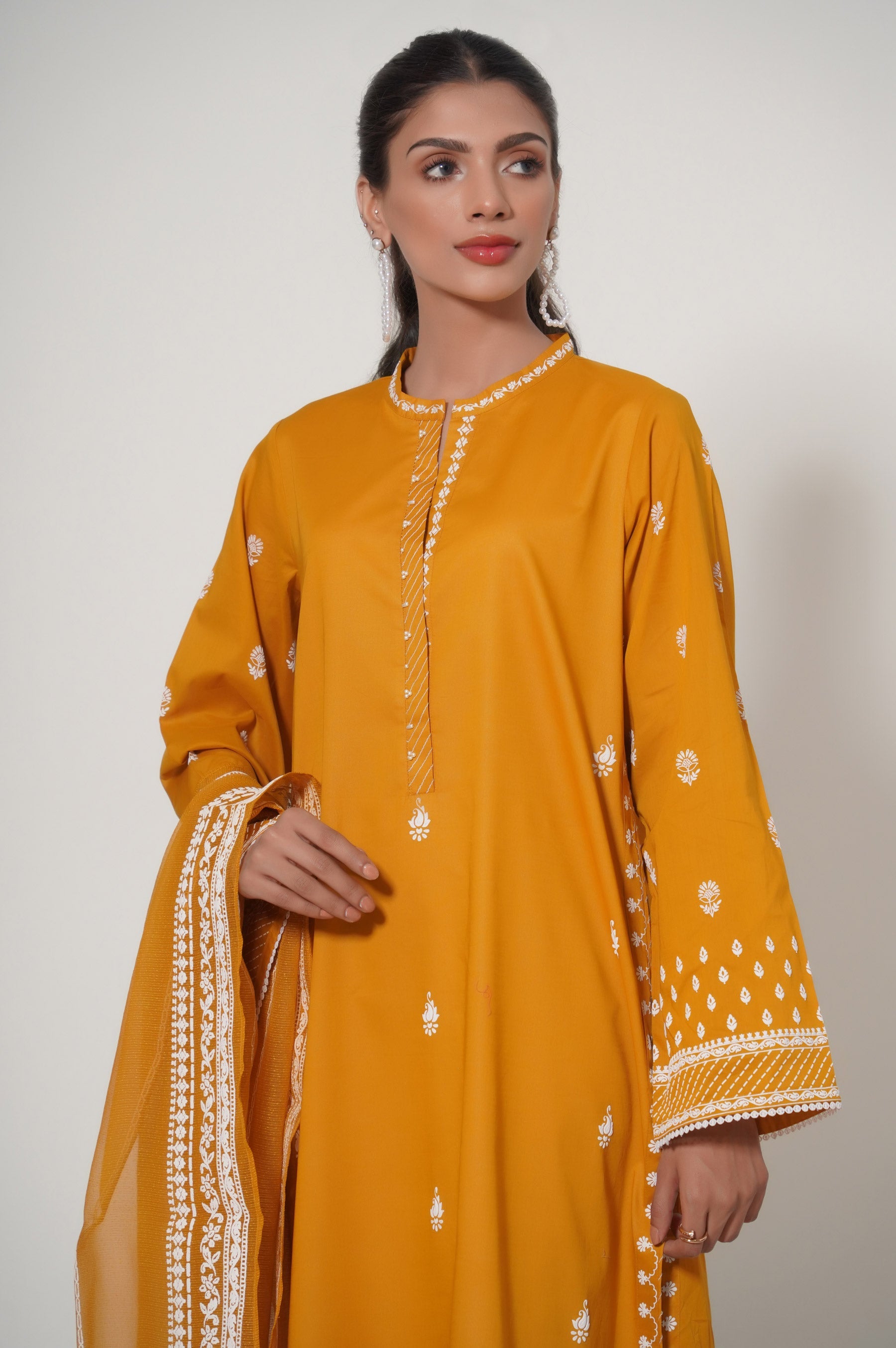 Zeen | Summer Collection 24 | 33465 - Pakistani Clothes for women, in United Kingdom and United States