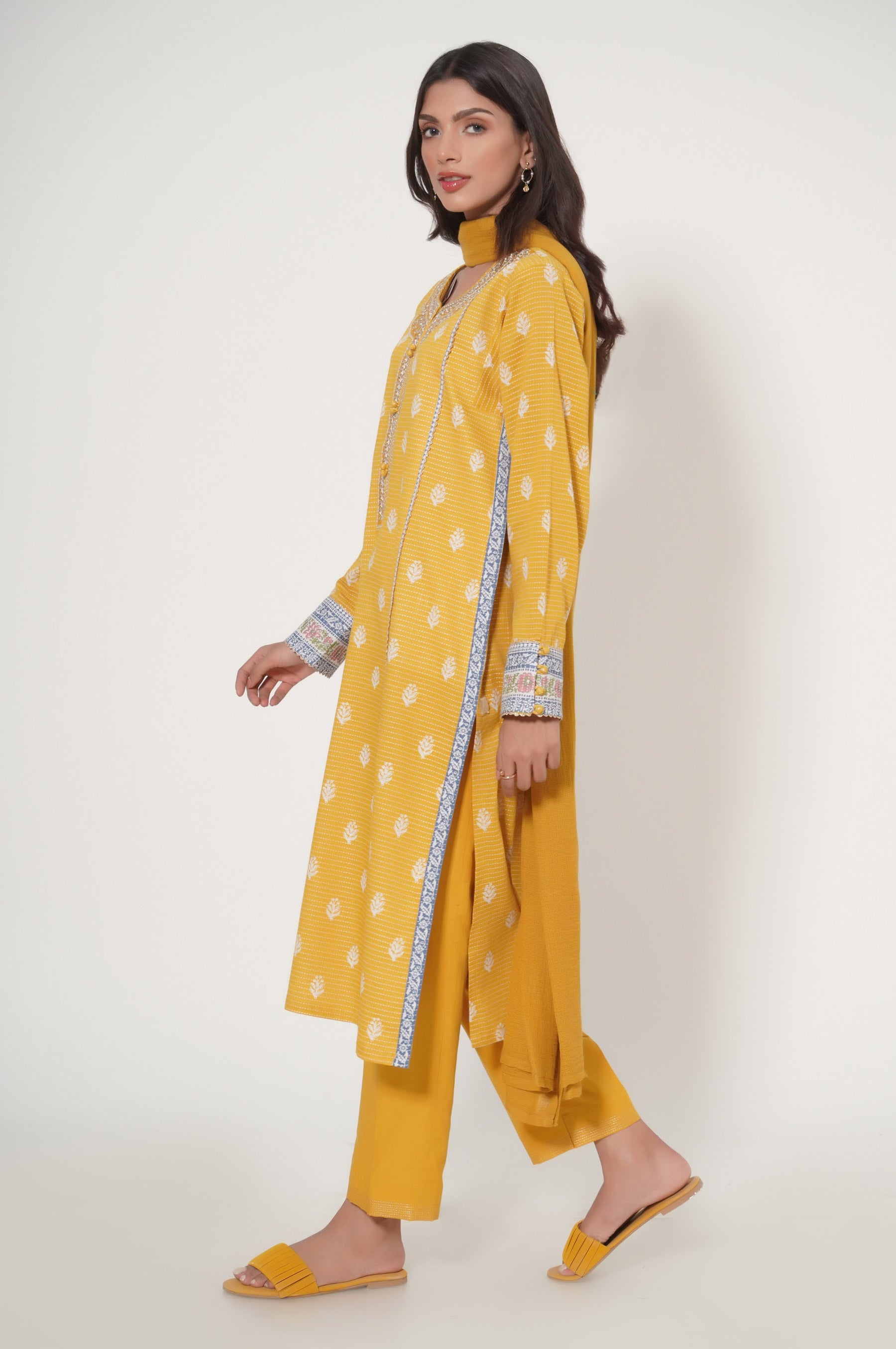 Zeen | Summer Collection 24 | 33480 - Pakistani Clothes for women, in United Kingdom and United States