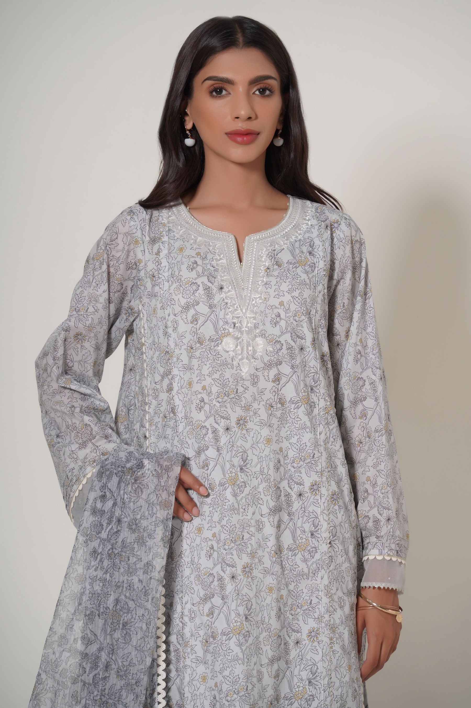 Zeen | Summer Collection 24 | 33622 - Pakistani Clothes for women, in United Kingdom and United States