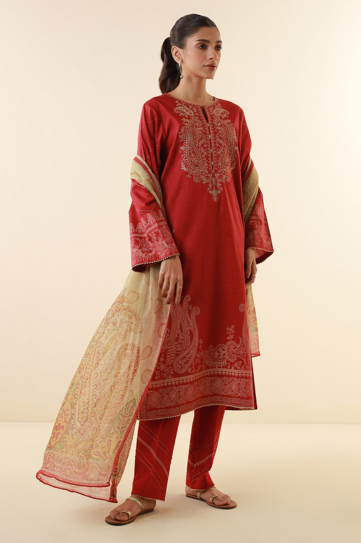 Zeen | Summer Collection 24 | 34211 - Hoorain Designer Wear - Pakistani Ladies Branded Stitched Clothes in United Kingdom, United states, CA and Australia