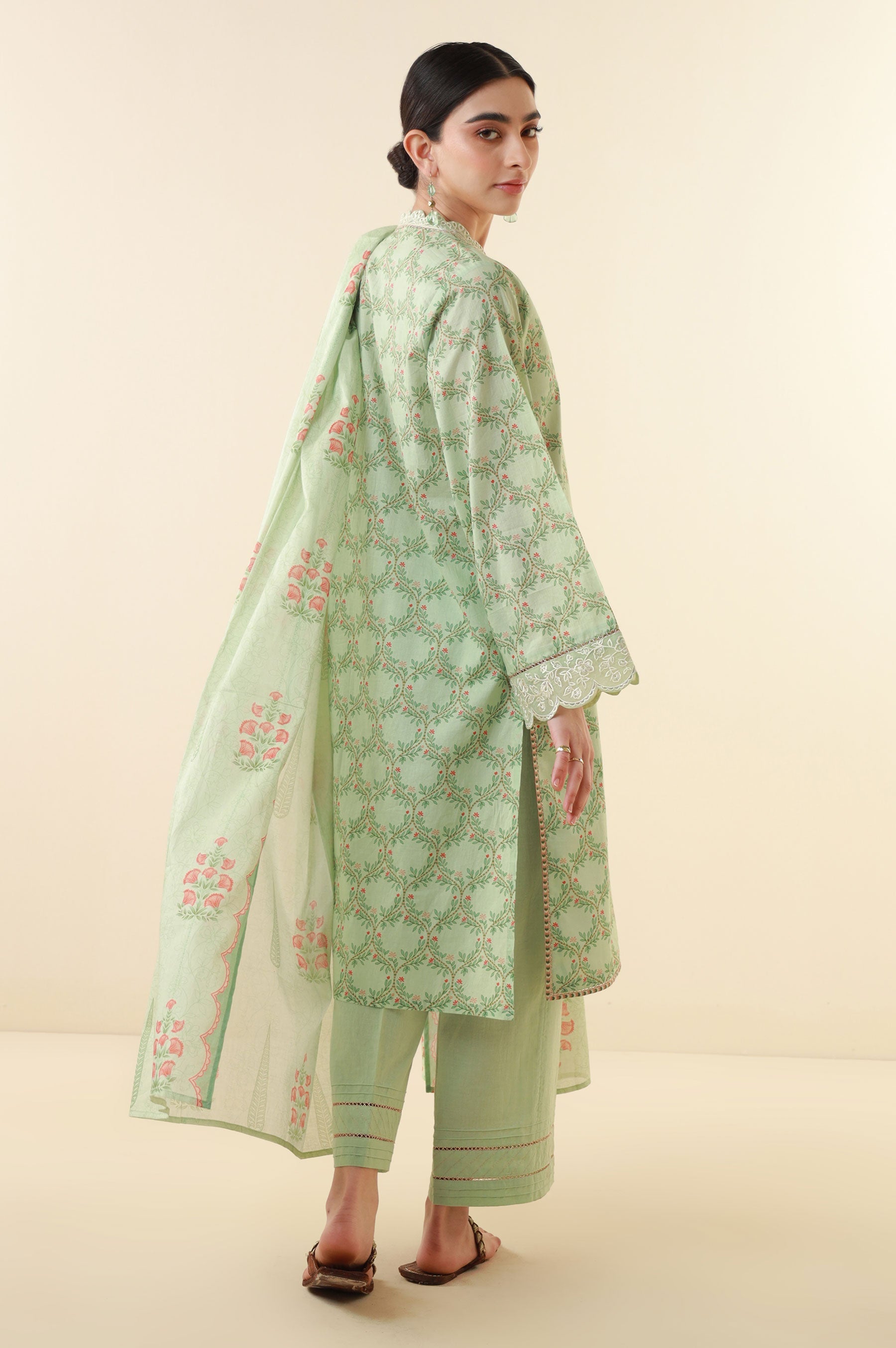 Zeen | Summer Collection 24 | 34217 - Pakistani Clothes for women, in United Kingdom and United States