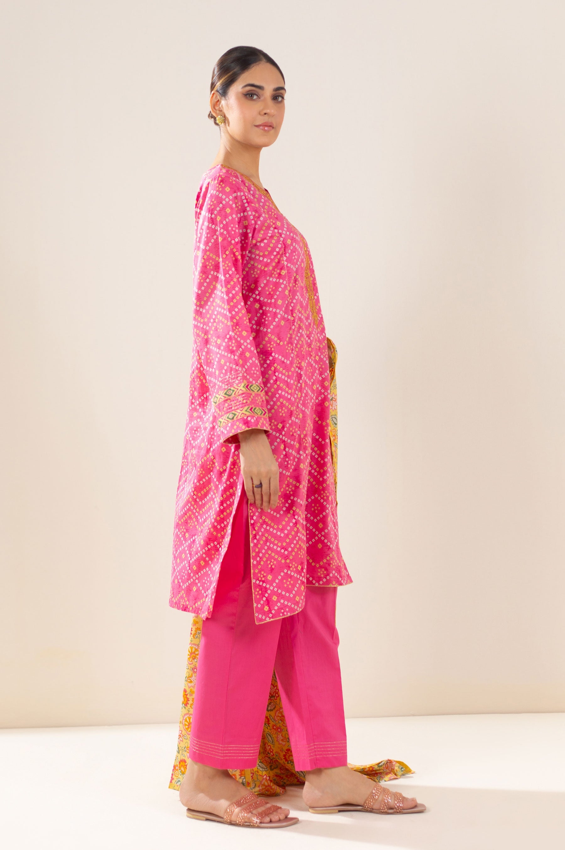 Zeen | Summer Collection 24 | 34219 - Pakistani Clothes for women, in United Kingdom and United States