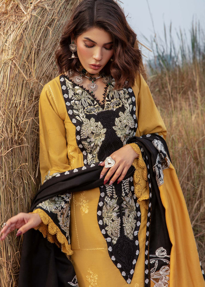 Saira Shakira | Raya Winter Stitched 23 | Amber - Hoorain Designer Wear - Pakistani Ladies Branded Stitched Clothes in United Kingdom, United states, CA and Australia