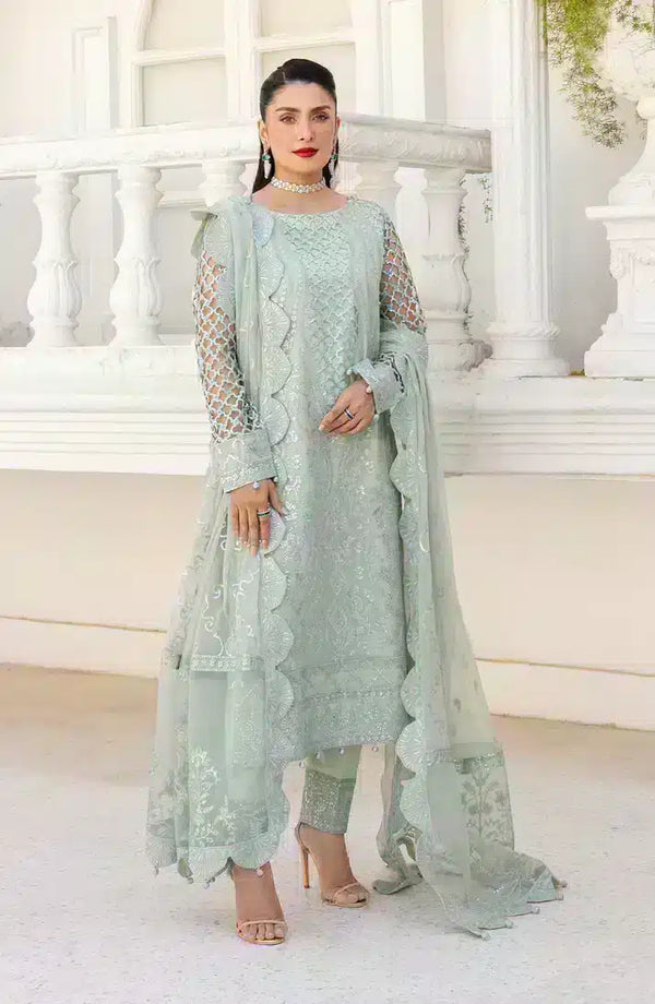 Emaan Adeel | Zimal Luxury Formals 23 | ZM 07 ZERNAAB - Hoorain Designer Wear - Pakistani Ladies Branded Stitched Clothes in United Kingdom, United states, CA and Australia