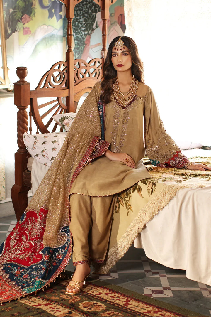 Mina Kashif | Meeral Formals 23 | MKF23-16 - Hoorain Designer Wear - Pakistani Ladies Branded Stitched Clothes in United Kingdom, United states, CA and Australia