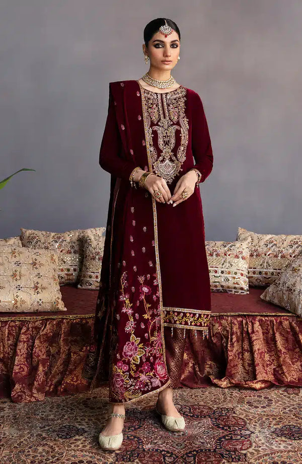 Emaan Adeel | Makhmal Velvet Edition 23 | MK-02 ROSHANAY - Hoorain Designer Wear - Pakistani Ladies Branded Stitched Clothes in United Kingdom, United states, CA and Australia